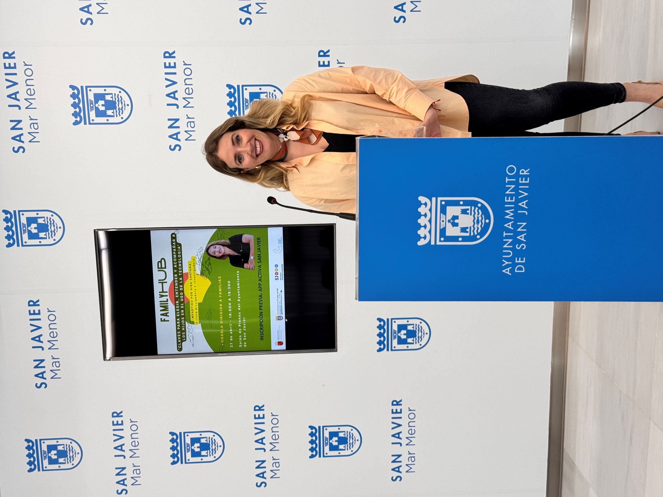 Charla sobre el uso de las Nuevas Tecnologías entre los más jóvenes 